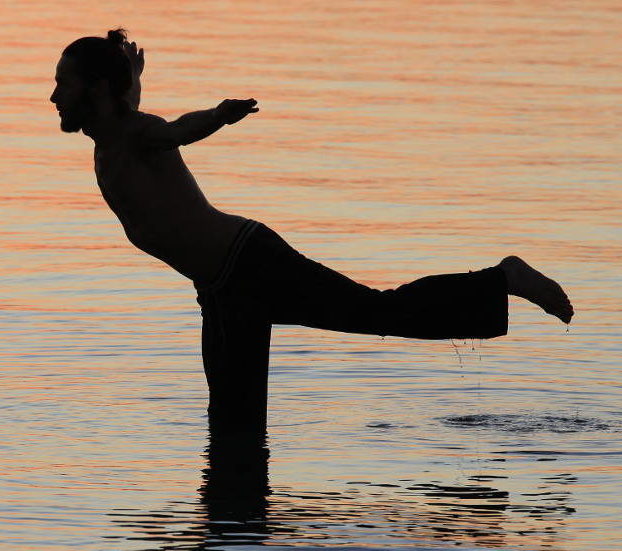 Dhara Wellness Garden - Sunset Yoga by the sea